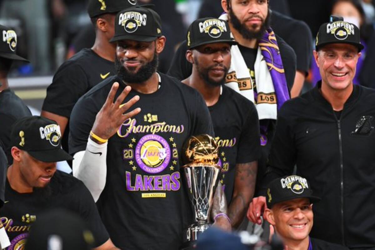 LeBron James pide respeto a su carrera