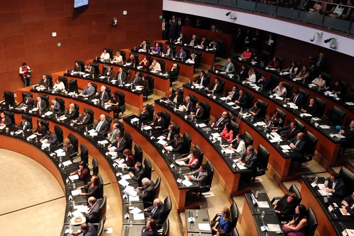 Senado extingue el Instituto Nacional del Emprendedor