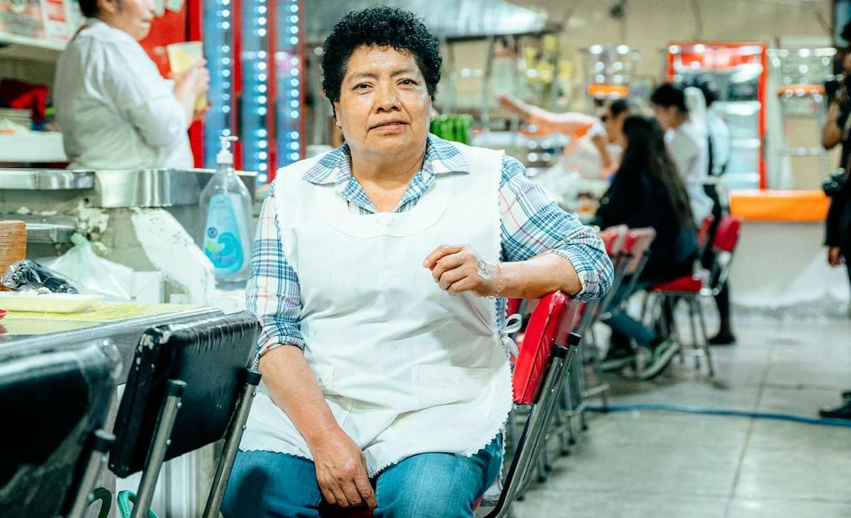 La Ley Silla establece que los patrones proporcionen suficientes sillas y/o asientos con respaldo a todos los trabajadores