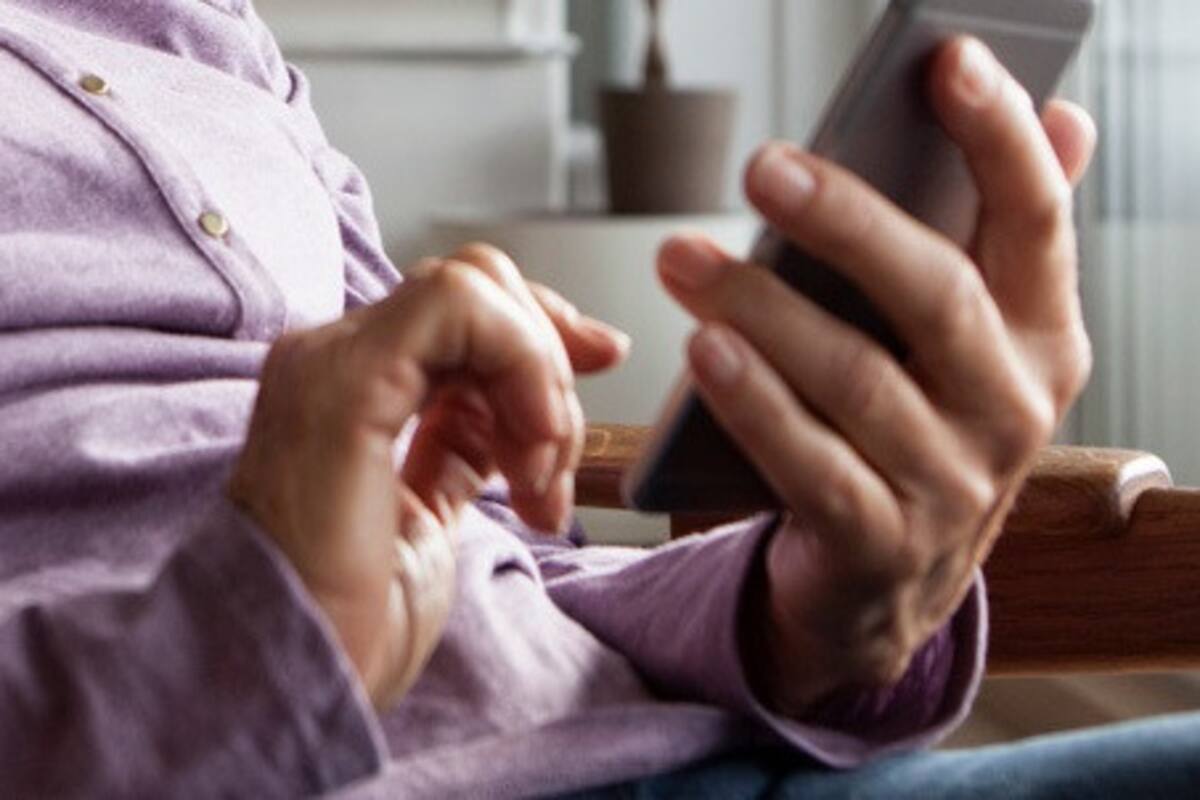Abuela le crea perfil de Tinder a su nieto