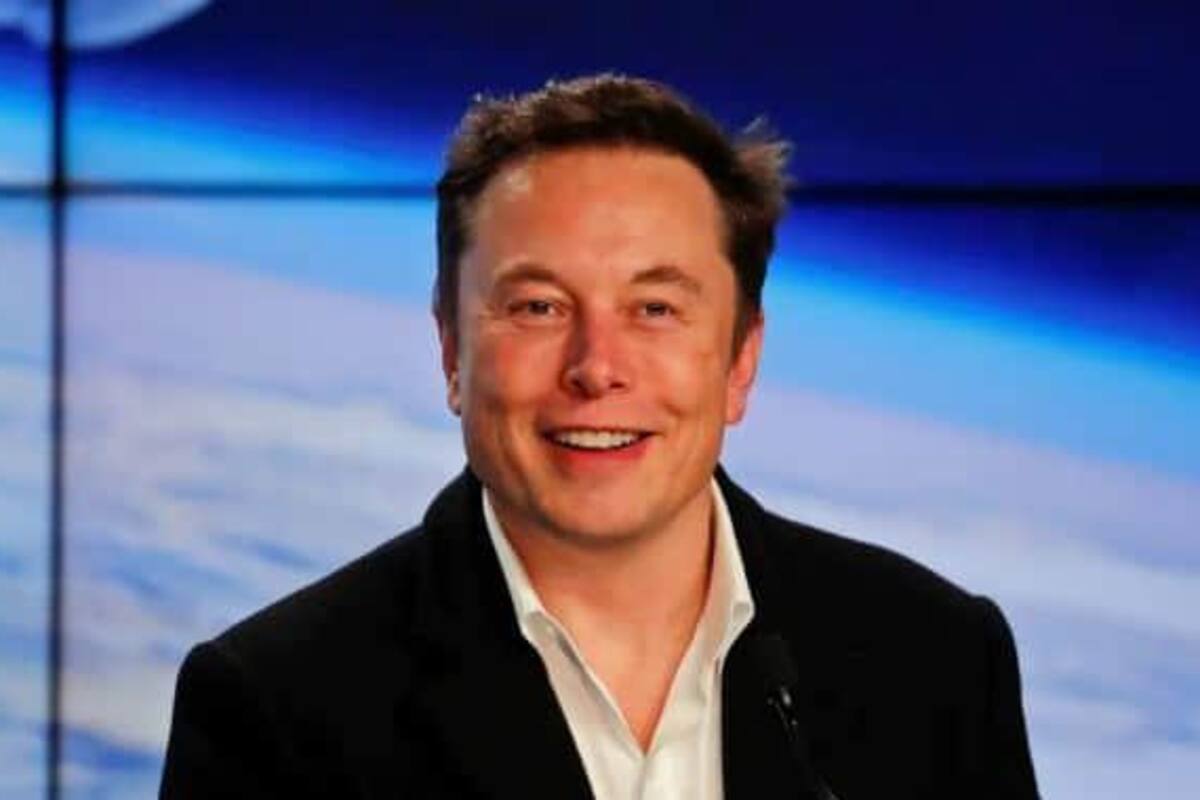 Elon Musk revela cuántos bitcoins posee durante una conversación en Twitter con J. K. Rowling