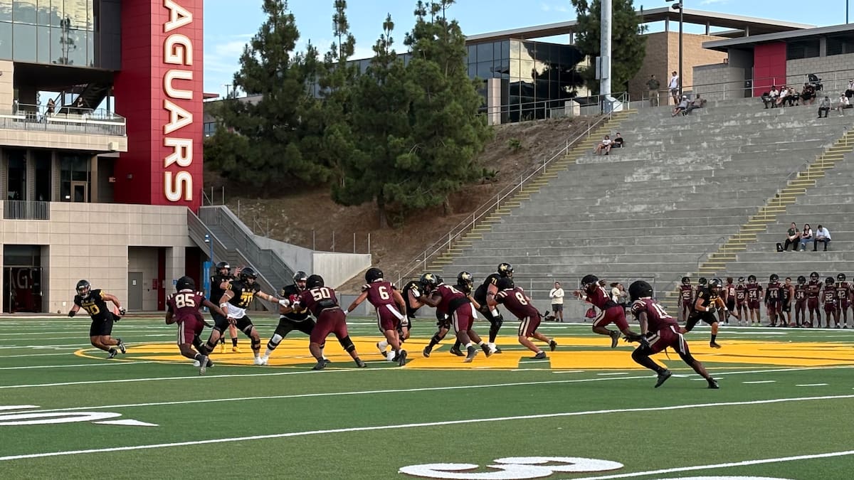 Zorros de CETYS Universidad y Jaguars de Southwestern College disputaron un juego amistoso binacional de fútbol americano en Chula Vista, California. Foto: Ana Gómez.