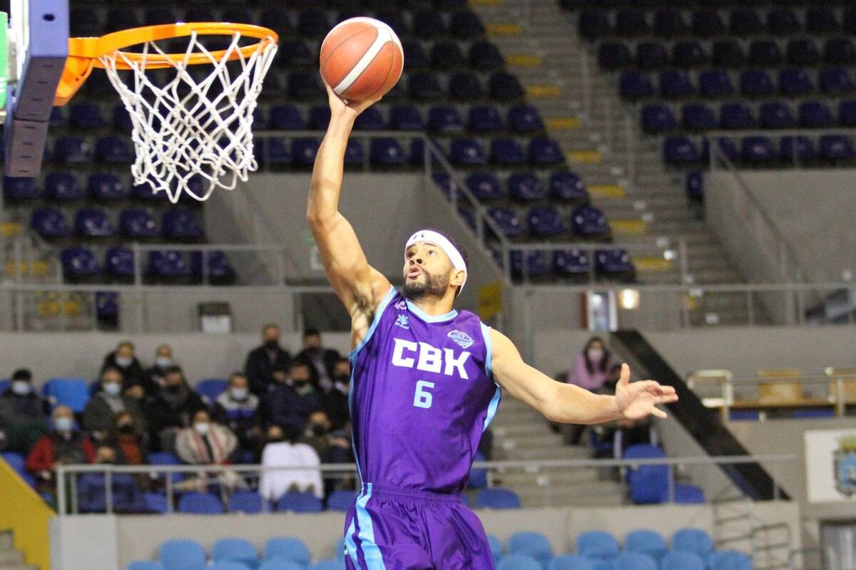 Basquetbolista se desploma de forma terrible en liga de España; ¿qué le pasó?