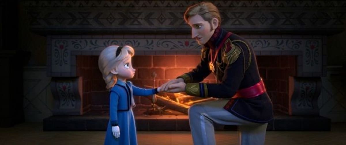 Aislando a Elsa y reprimiendo sus emociones, los padres de Arendelle causan más daño que protección