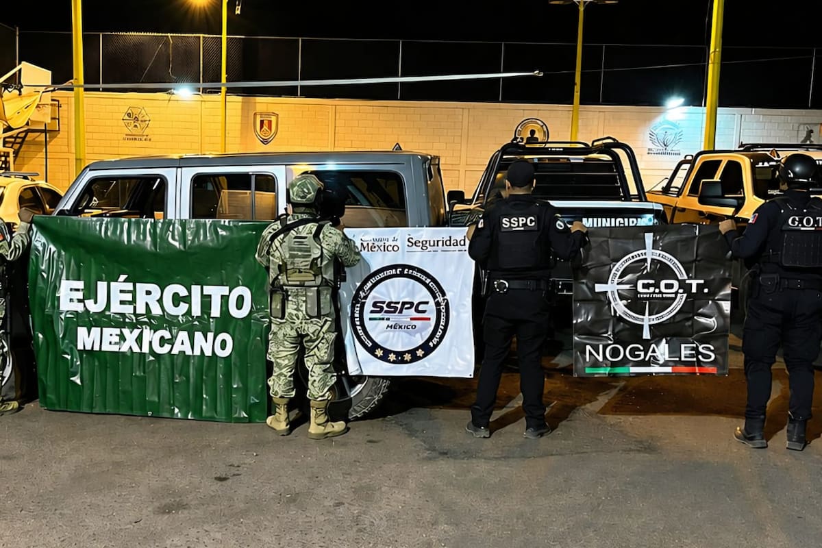 Escapan sospechosos de delitos de delincuencia organizada y aseguran vehículo robado