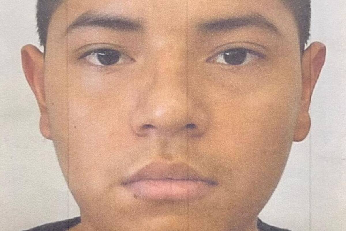 Familiares buscan a Erick Arturo Baltazar Pérez