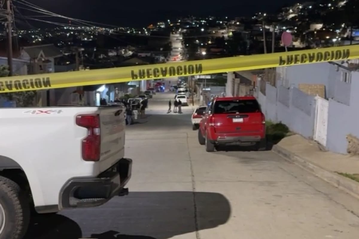 Investigan muerte de hijo de ex policía en operativo de la FGE