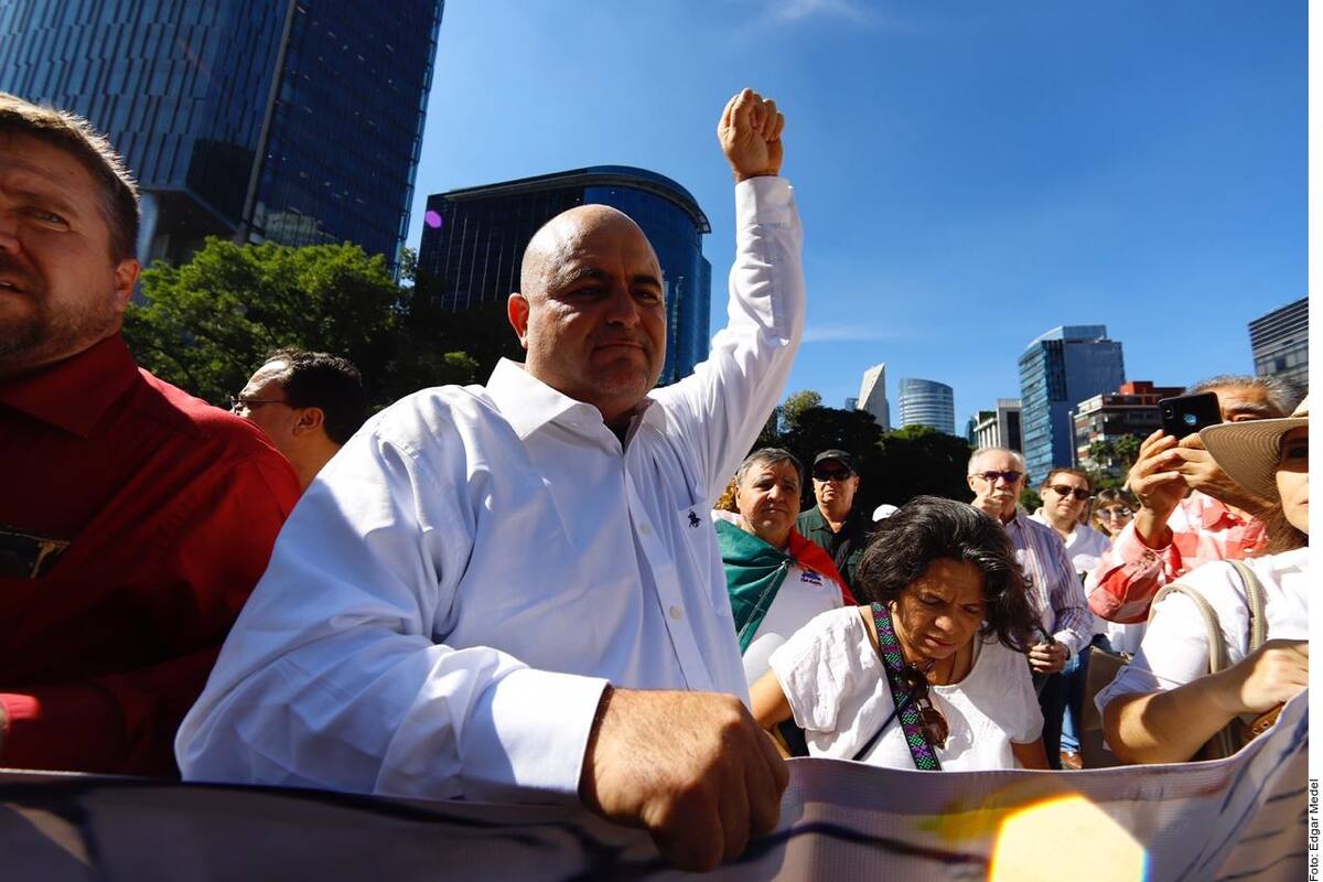 Familia LeBarón marchara sin un zapato en honor a víctima