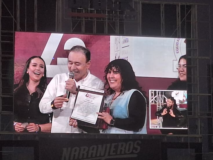 Gobierno de Sonora reconoce a más de mil servidores públicos en el 43 Festejo del Servidor Público