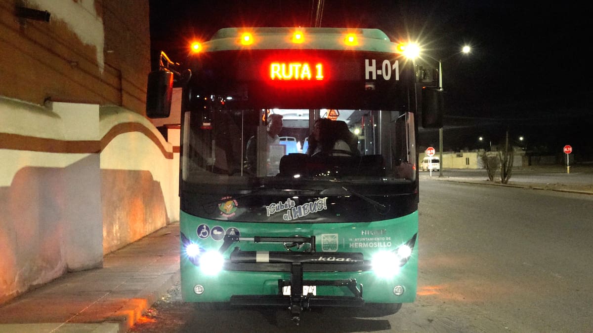 Los estudiantes destacan la puntualidad con la que llega el camión a los puntos de encuentro.