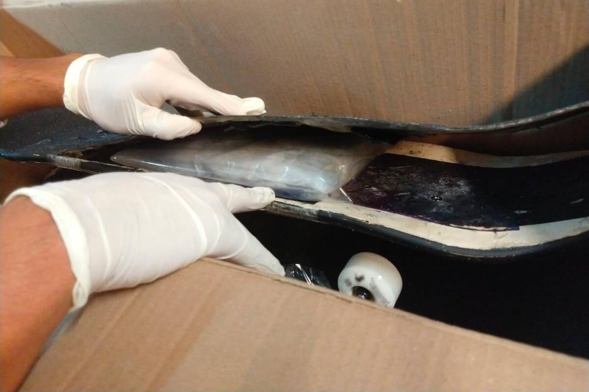 La Guardia Nacional aseguró dos paquetes de presunta metanfetamina ocultos en patinetas que serían enviadas a Australia