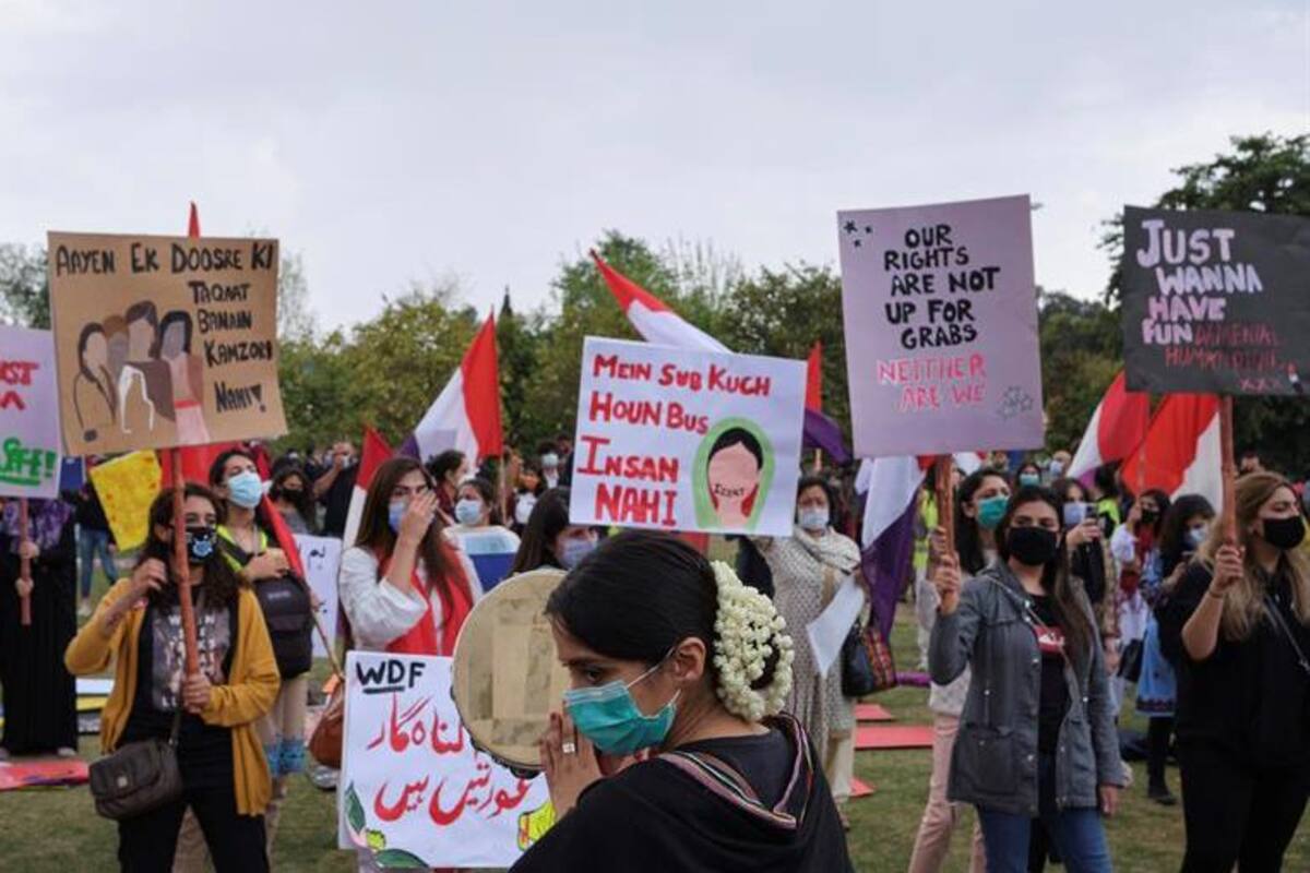 "Libertad": Miles de mujeres reclaman sus derechos en Pakistán