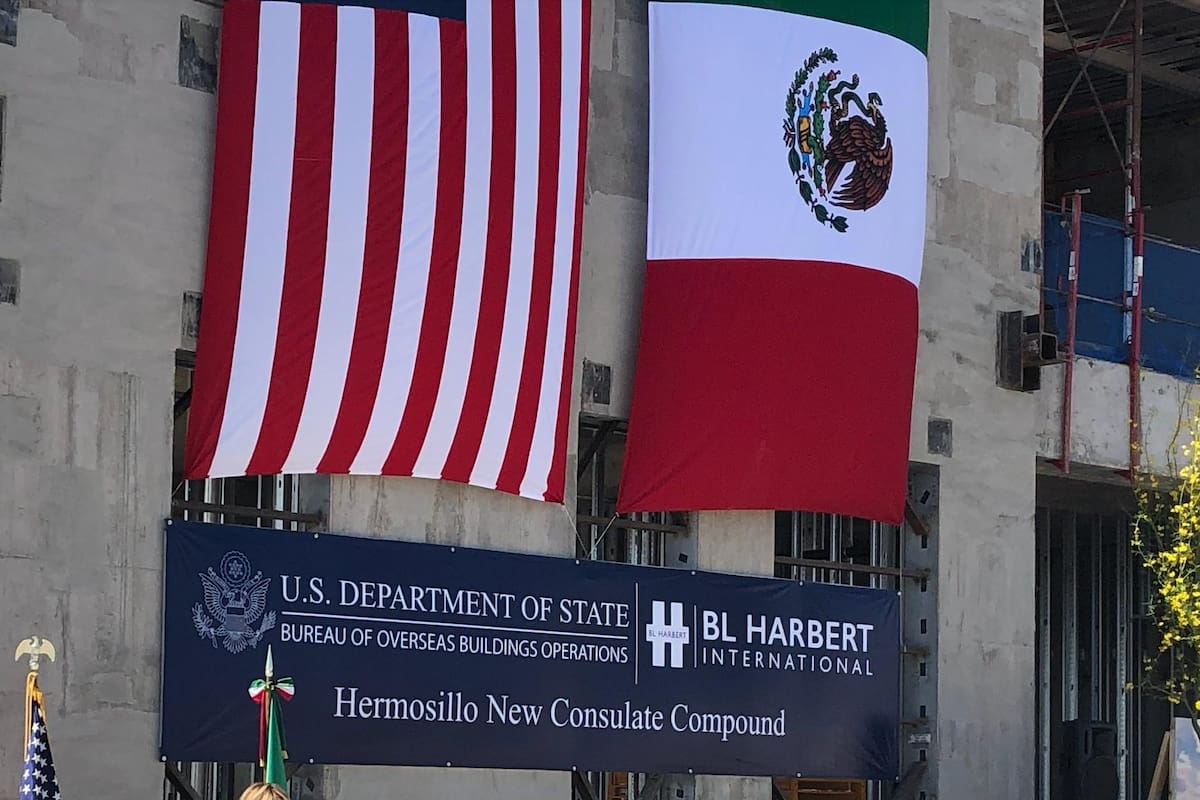 Trabajan consulados en aumentar capacidad de citas para visas: Cónsul de EU en Nogales