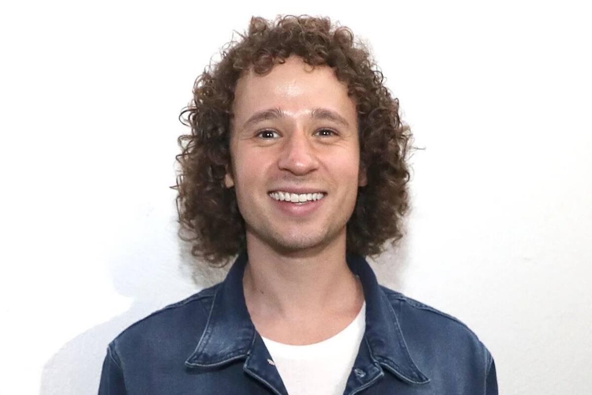 Luisito Comunica se transforma en mujer tras ser tachado de macho