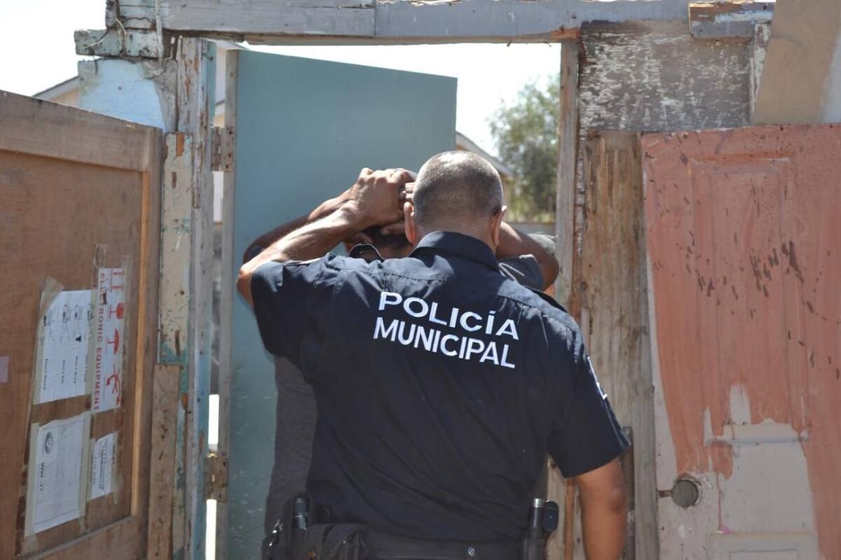 Arrestado hombre con arma prohibida en la Zona Centro
