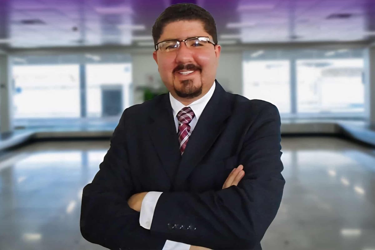 Nombran a Humberto Sandoval nuevo administrador del Aeropuerto de Hermosillo