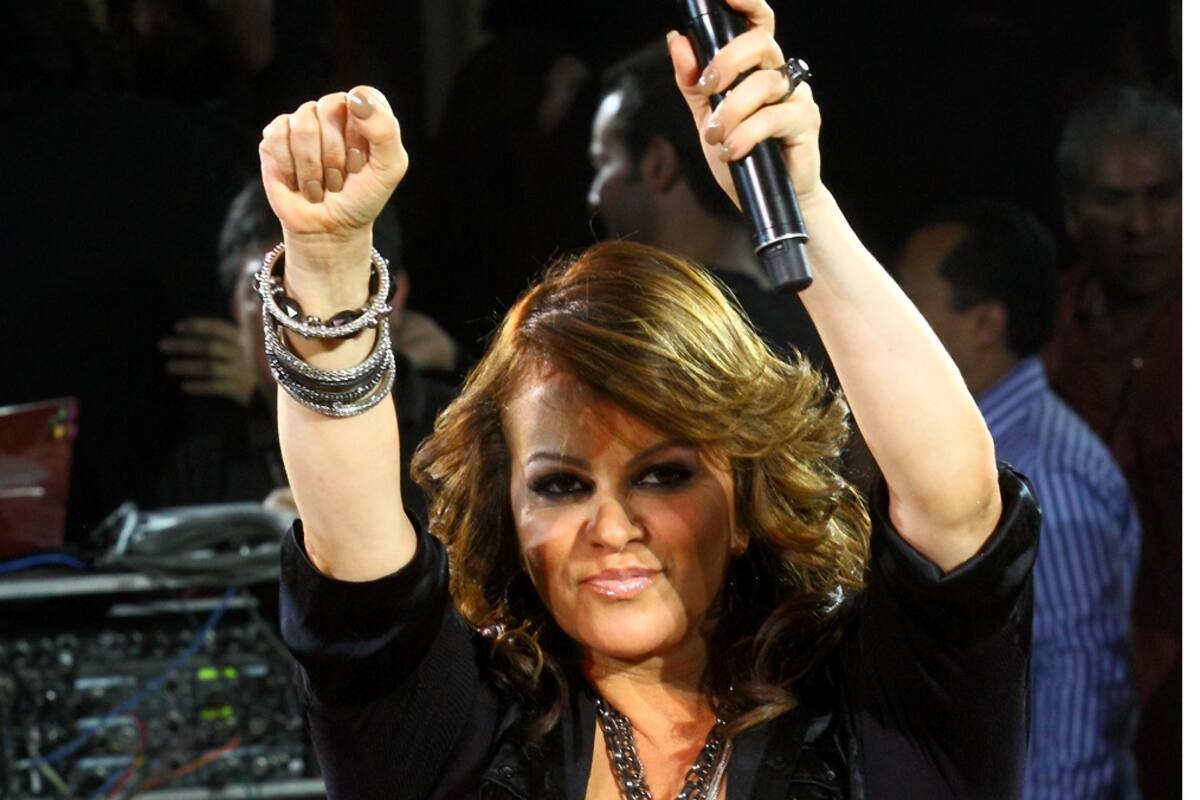 No lucramos con canciones póstumas de Jenni Rivera: Hermano