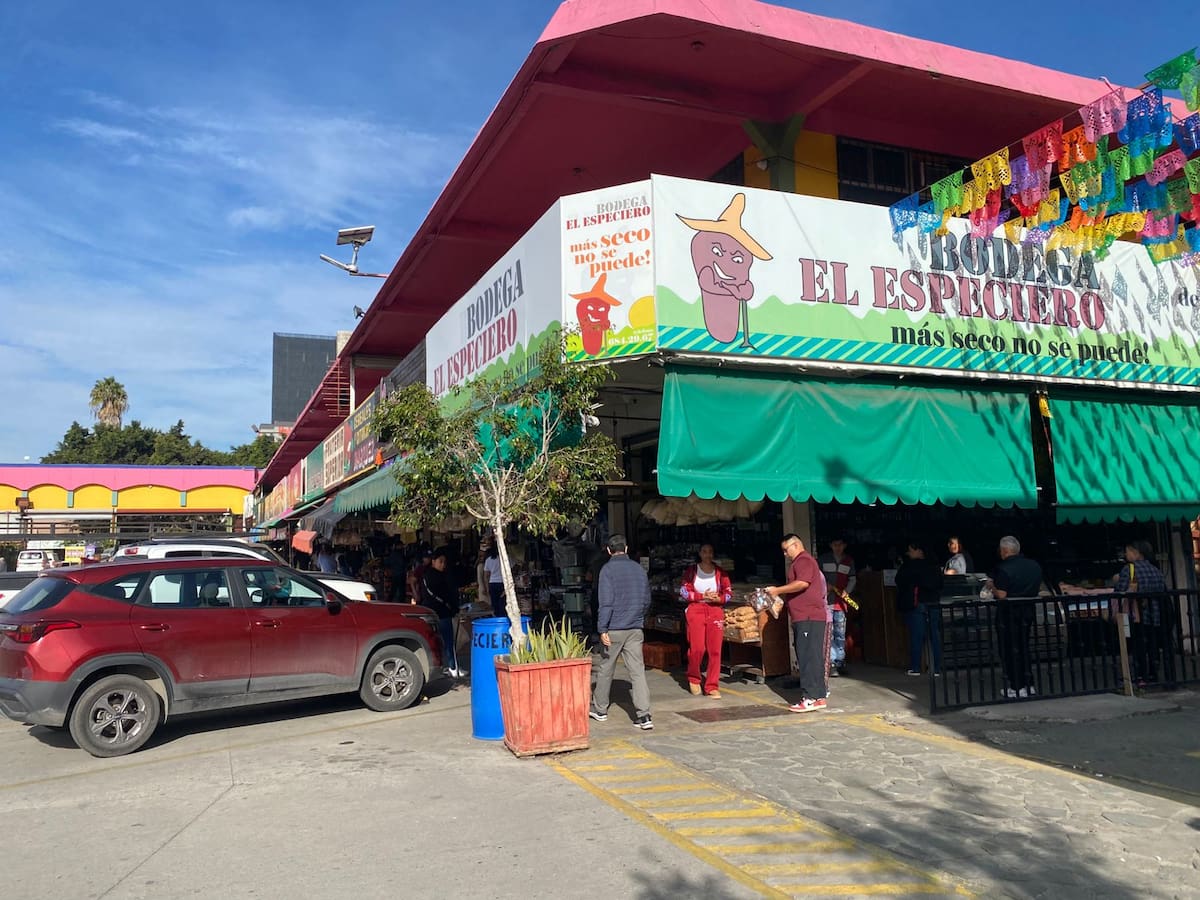 Este lunes pudiera conocerse si habrá una afectación mayor por el paro en las vías del interior de la República Mexicana, refiere Canaco. Foto: Emmanuel Castañeda