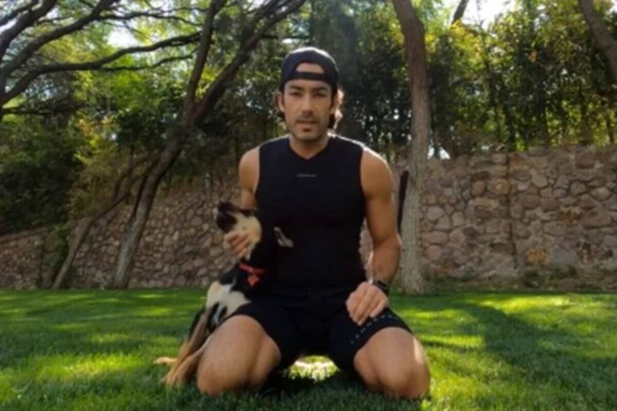 Aarón Díaz aprovecha cuarentena para realizar nuevos proyectos