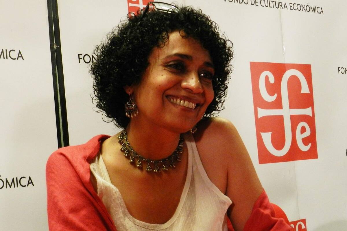 Malva Flores obtiene el Premio Xavier Villaurrutia 2020