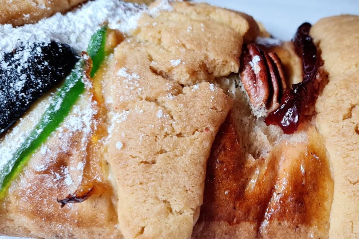 Madres Adoratrices venden Rosca de Reyes para solventar sus gastos