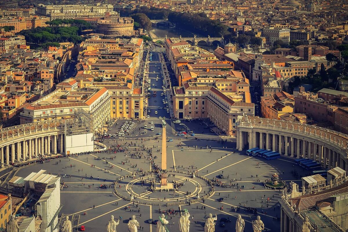 Celebración de la Pasión de Cristo desde el Vaticano