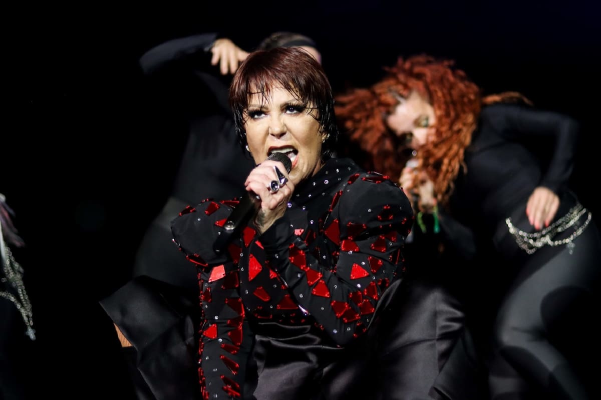 Alejandra Guzmán expresó su alegría por el éxito de su gira Brilla Tour 2025.