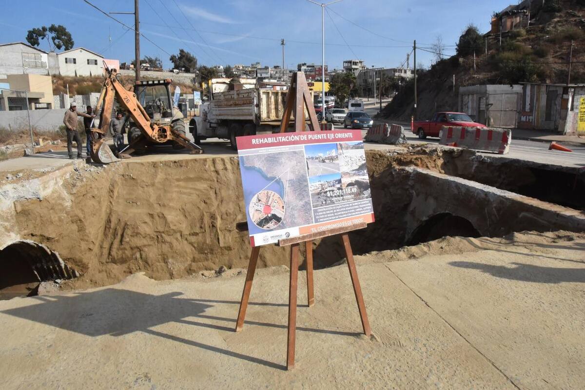 Rehabilita Gobierno de Ensenada puente Eje Oriente