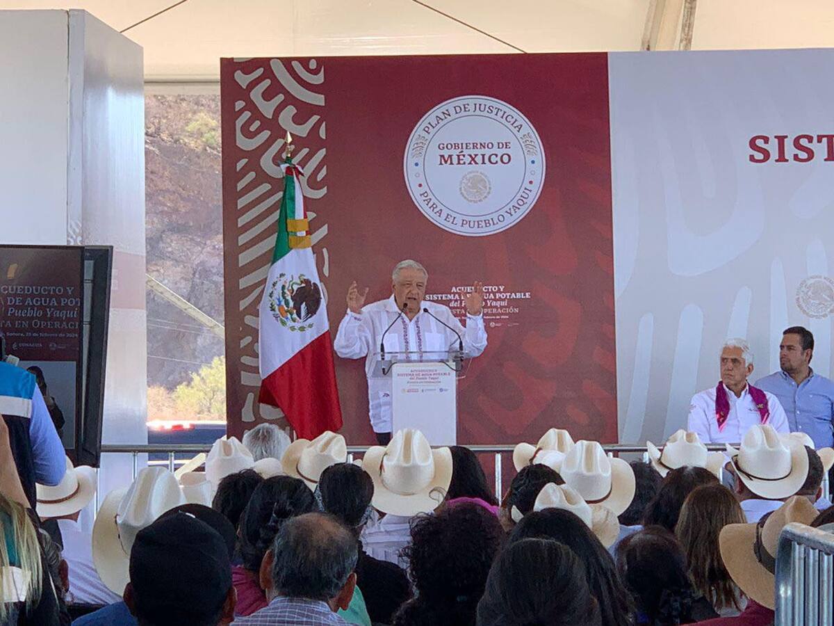 El mandatario afirmó que hará alianza con quien sea que quede en la presidencia de México para que la continuidad del acueducto / Foto: Especial