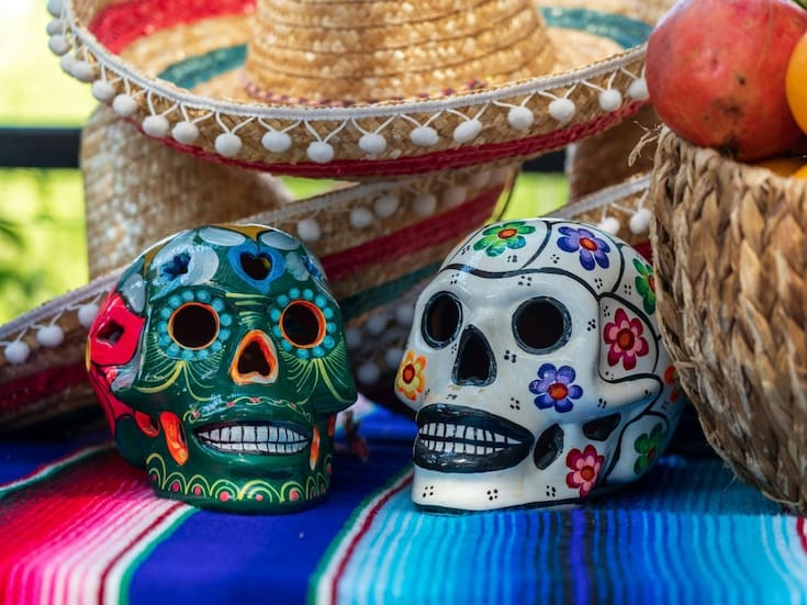 El Día de Muertos generará una derrama récord de 49,500 mdp en 2025, según Concanaco; la venta de cempasúchil, pan de muerto, disfraces y turismo impulsa a miles de negocios en México