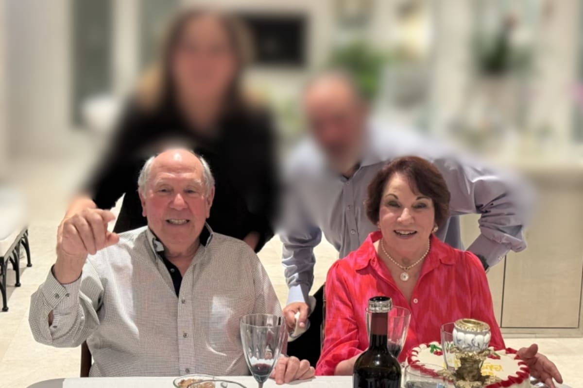 Hallan muertos a los cuatro integrantes de una familia de Florida que viajaban en una avioneta de Bahamas a Miami, tras lo cual sus propios familiares localizaron y recuperaron los cuerpos