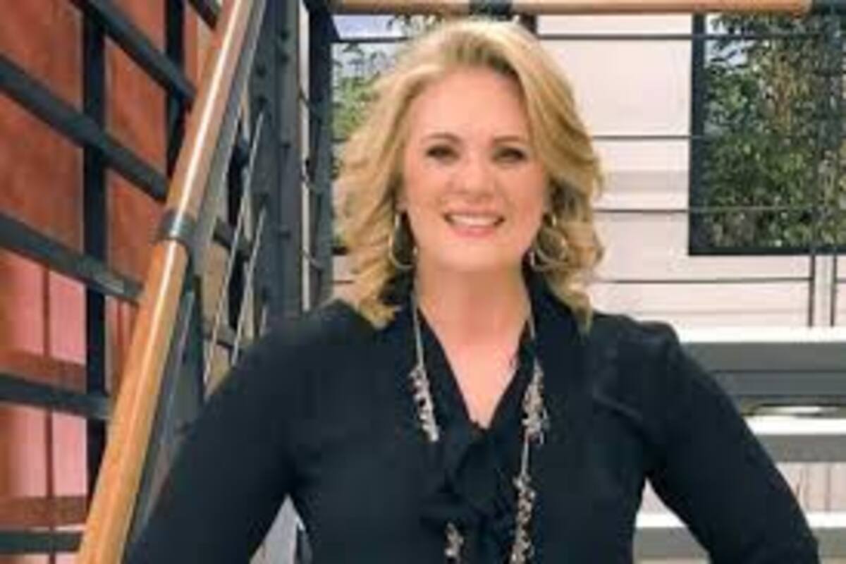 Erika Buenfil: pide apoyo para situación difícil de amigo actor