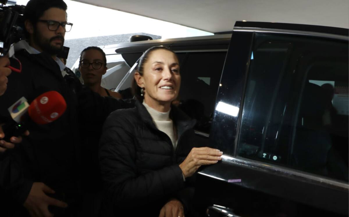 Claudia Sheinbaum en funeral de Ifigenia Martínez. / El sol de México, Laura Lovera.