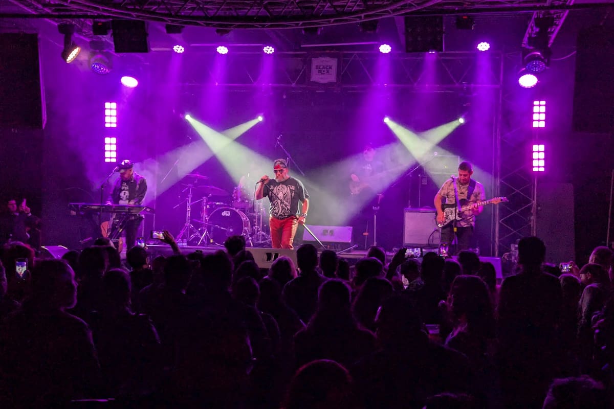 La Castañeda ofrece nostálgico concierto en Tijuana