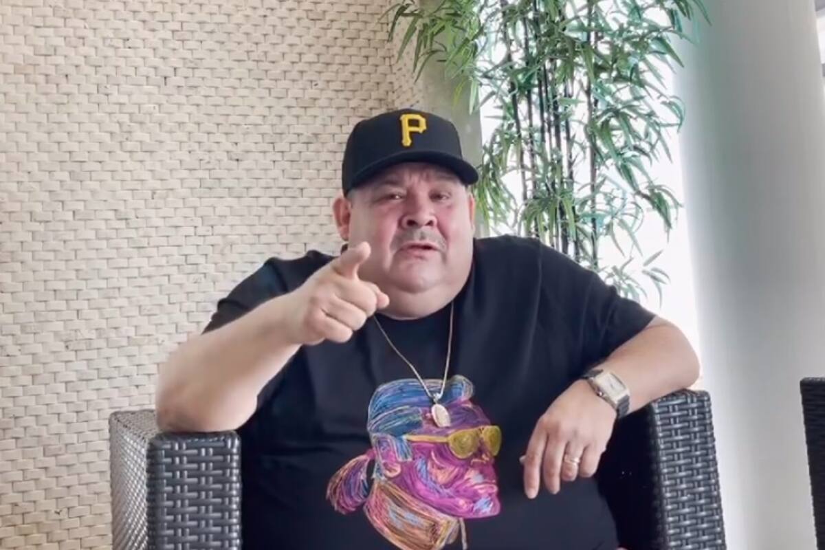 “¡Es Falso!”: El Coyote asegura que la presunta agresión de Remmy Valenzuela hacia su representante es mentira