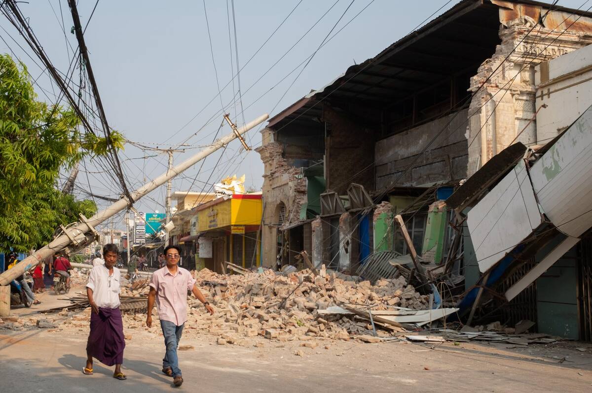 Un edificio derruido a raíz del terremoto de magnitud 7,7 que azotó Birmania.
EFE/EPA/STRINGER