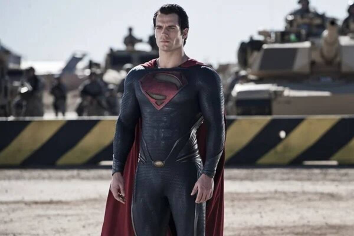 Henry Cavill quiere seguir portando el manto de Superman