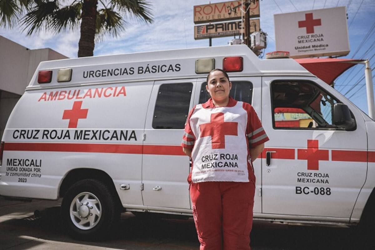 Una paramédico va más allá de aliviar un dolor físico