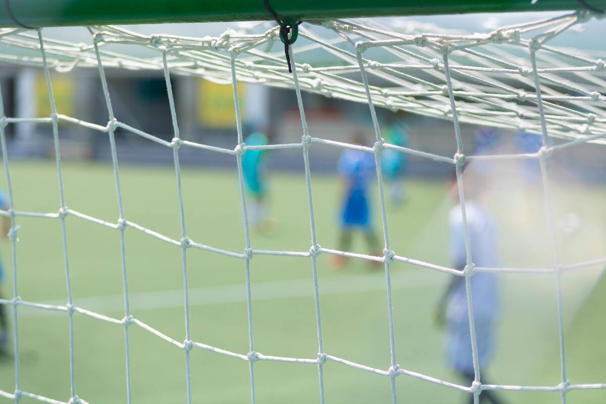 Asesinan a dos hombres en canchas de futbol rápido en la CDMX