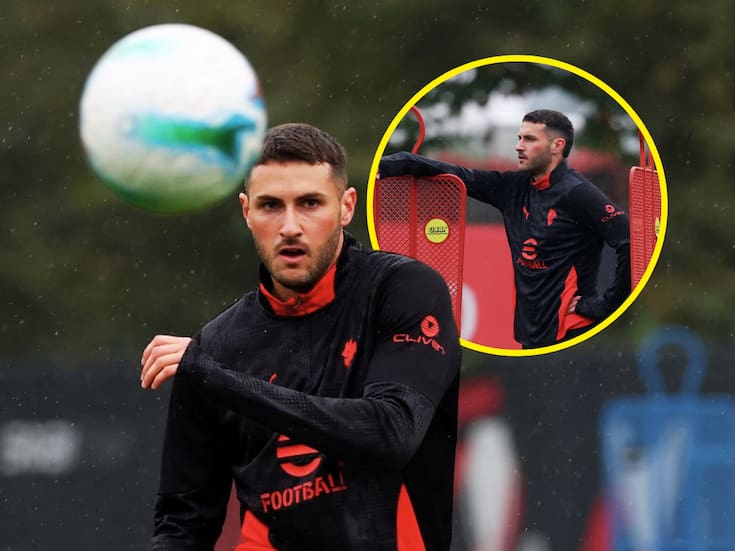 Santiago Giménez ya se encuentra entrenando con el Milan; ¿Cuándo volverá a jugar?