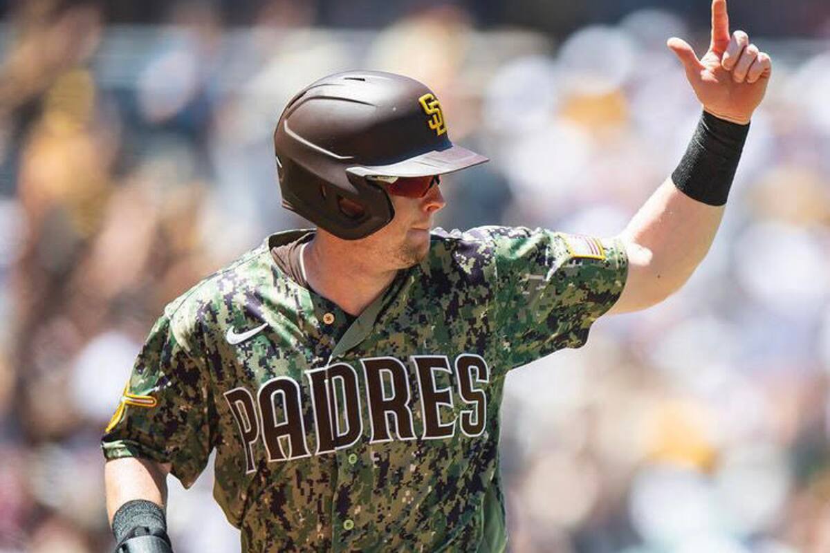Padres de San Diego apalean 8-1 a Rockies de Colorado