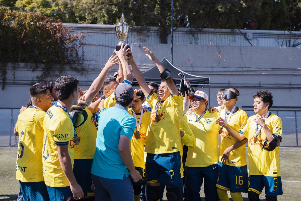 Equipo inclusivo del Club América de la categoría de ciegos y débiles visuales. (Foto: @ClubAmerica)