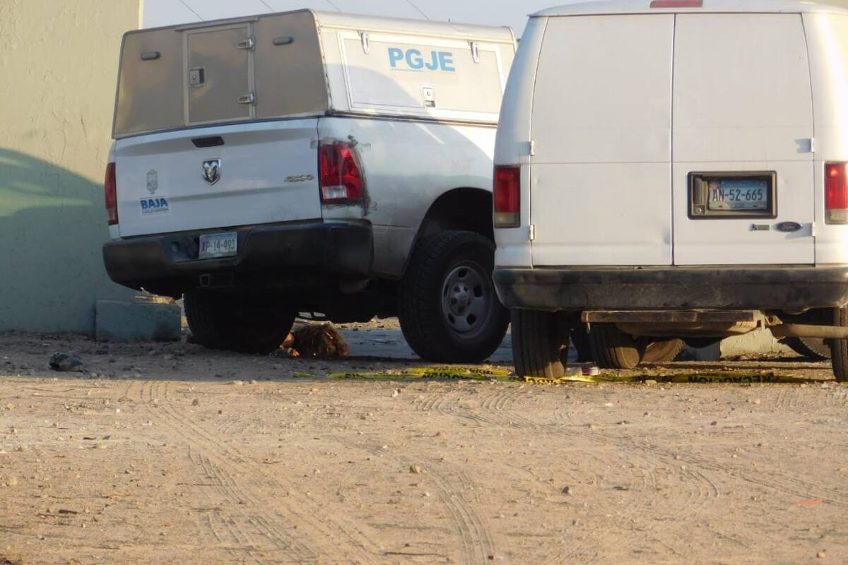 Localizan mujer sin vida en canalización del Río Tijuana