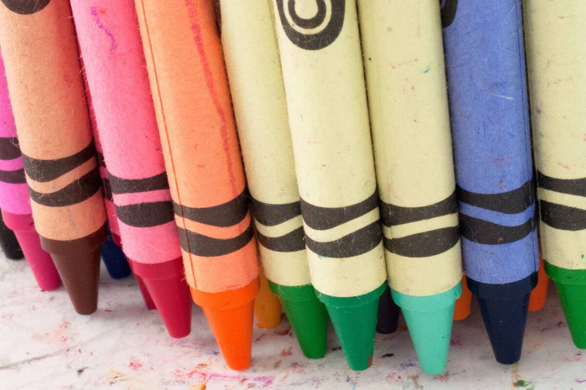 ¿Sabes cómo nacieron las crayolas?