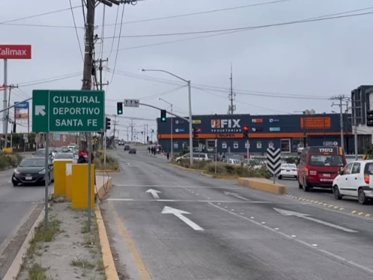 Ajustan semáforos en Santa Fe para reducir tiempos de salida