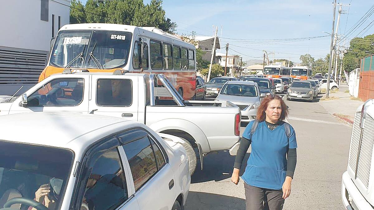 La avenida Juárez e Ignacio Mariscal es la más afectada.