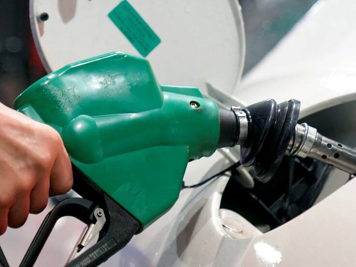 Mientras en México llenar un tanque puede costar más de 1,000 pesos, en Venezuela la gasolina es de las más baratas del mundo y el mismo tanque puede costar menos de 50 pesos