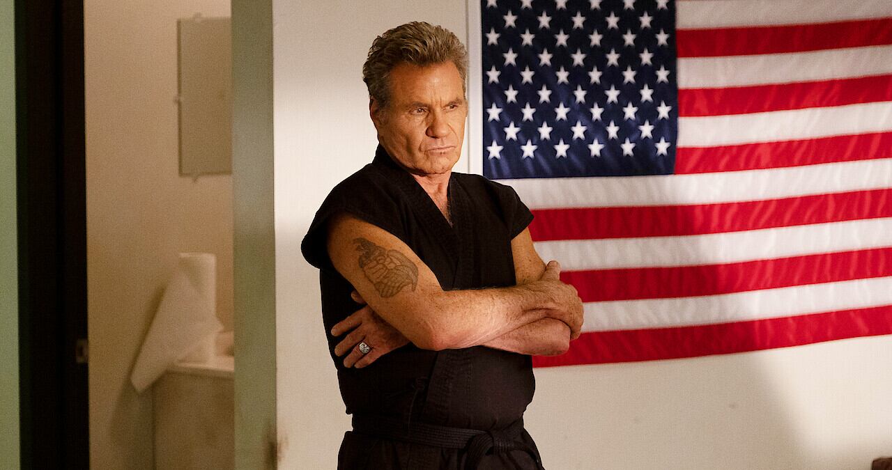 Martin Kove interpreta al despiadado “John Kreese” en Karate Kid y Cobra Kai
