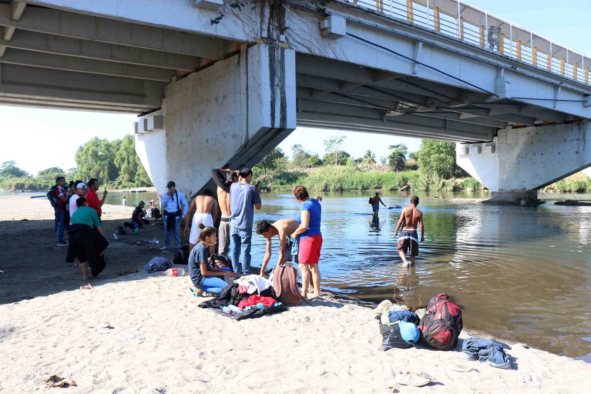 ‘Decidí viajar en caravana para que mi hija no muera’