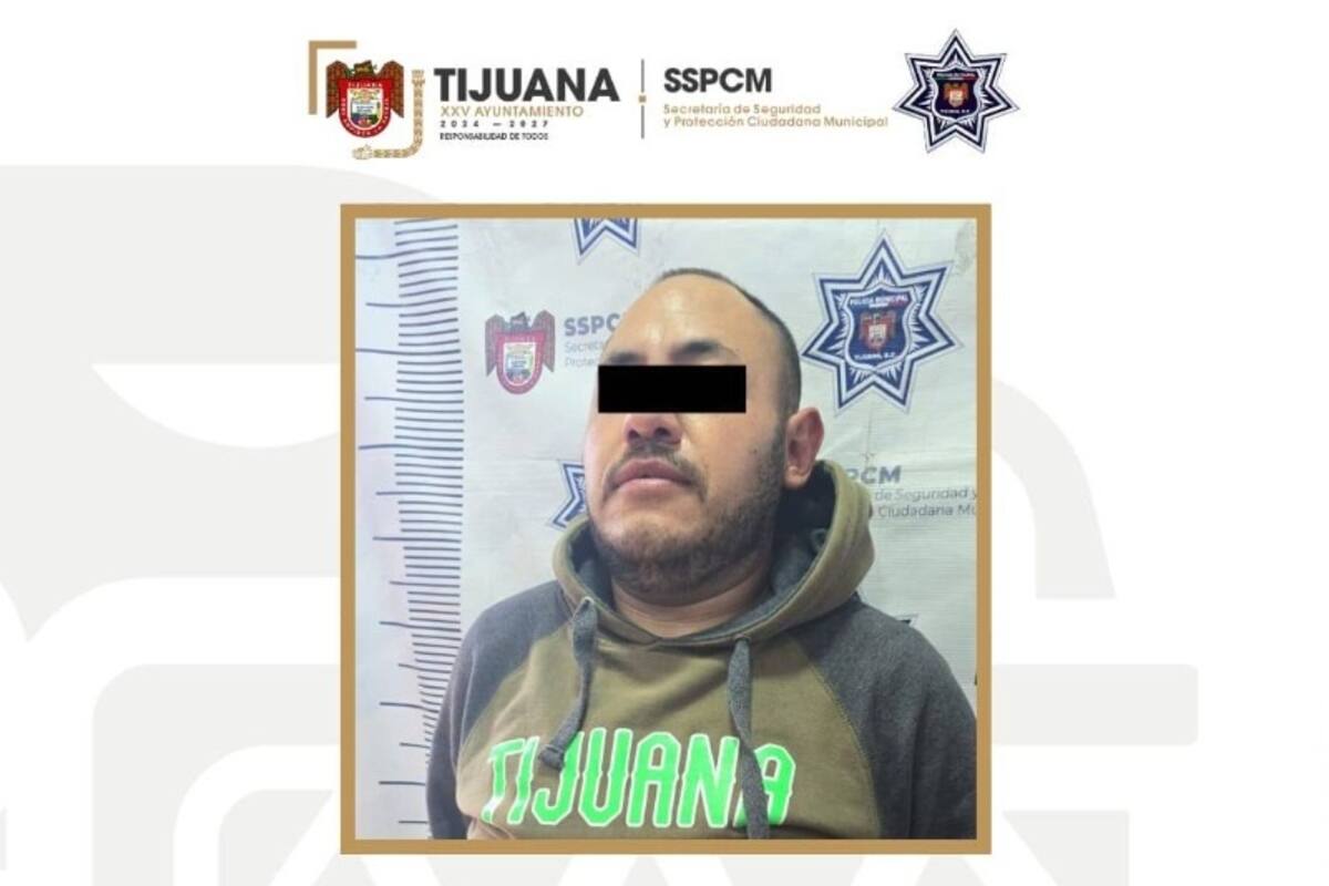 Detiene Policía Municipal a elemento de la Policía Comercial por portación de arma de fuego